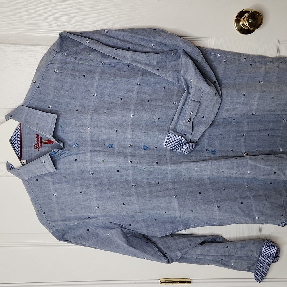 Light Blue Casual Button-Down Shirt